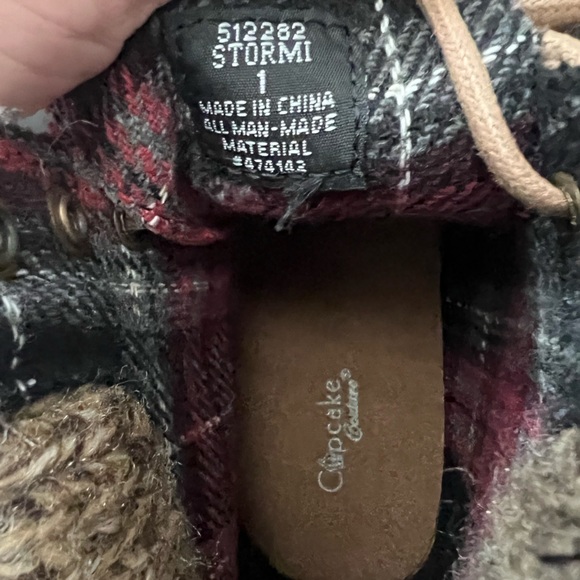 Girls Boots (Size 1) - Picture 4 of 4